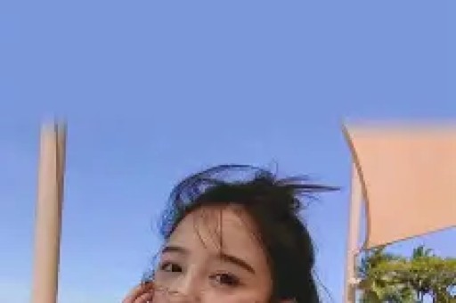 冲上热搜47岁女演员复出