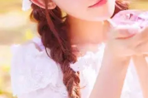 网红“迅猛龙特蕾莎”会员直播引热议因操作失误公开回应真相！