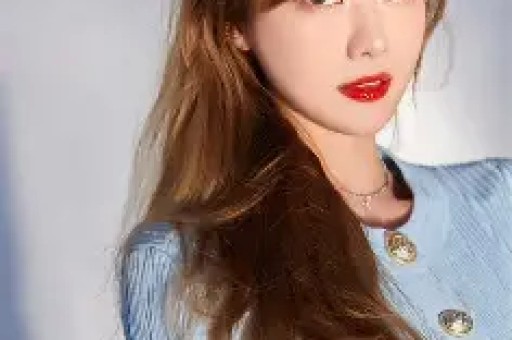 母亲节当天娱乐圈爆三件大事：黄一鸣被闺蜜背刺锋芝恋被传复合小玥儿点赞后爸引发热议