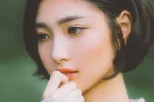 千万粉丝网红白冰偷税被查 抖音客服：是否封禁以通知为准